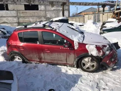 Renault Sandero ����