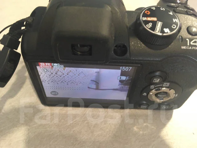 Fujifilm FinePix S4000. 10 - 14.9 ��, ���: 14� � ����� ����
