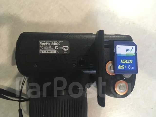 Fujifilm FinePix S4000. 10 - 14.9 ��, ���: 14� � ����� ����