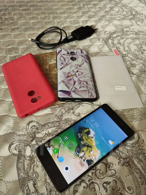 Xiaomi Redmi 4 Pro. �/�, ������, 3G, 4G LTE, Dual-SIM ����