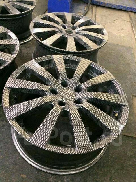 OZ Racing Michelangelo. 8.0x18", 5x114.3, ET45, �� 75���. ����