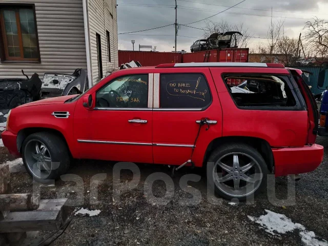 Cadillac Escalade ����