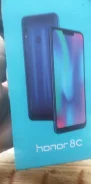 Honor 8C. �/�, �����, 3G, 4G LTE, Dual-SIM, ���������, NFC ����