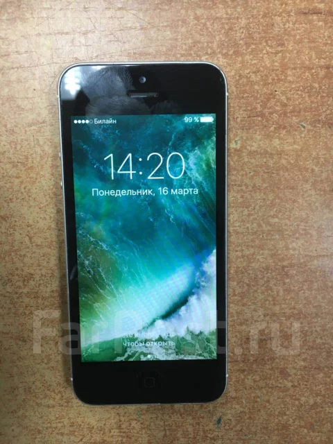 Apple iPhone 5. �/�, �����, 4G LTE ����