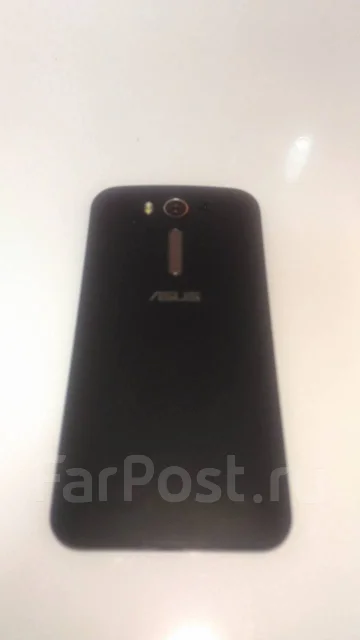 Asus ZenFone 2. �/� ����