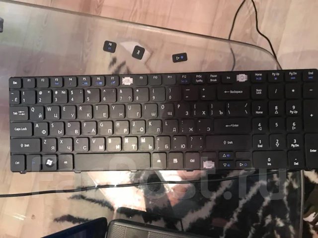 Acer Aspire 5742. 2,7����, ��� 4 ��, ���� 500���, WiFi: 1, Bluetooth: 1 ����