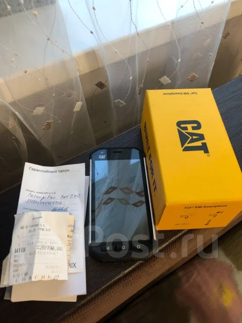 Caterpillar Cat S40. �/� ����