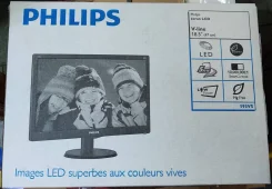 Philips. 19" ����
