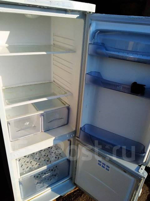 продается холодильник. холодильник новошахтинск. куча холодильников. холодильник новошахтинск. бэушные холодильники.