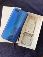 Honor 10. �/�, �����, 4G LTE, Dual-SIM, NFC ����