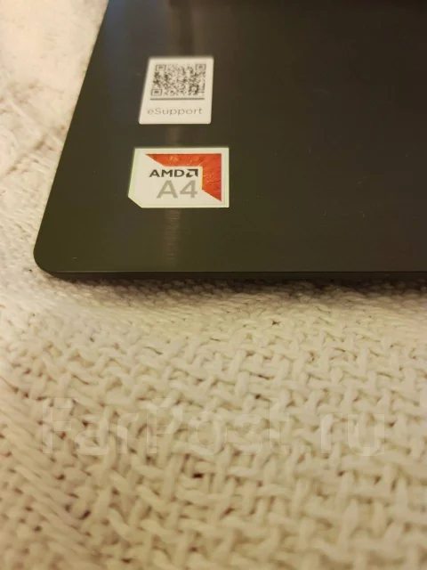 Lenovo Ideapad S145. 14", 2,3����, ��� 4 ��, ���� 128���, WiFi: 1, Bluetooth: 1, ����������� �� 4��. ����