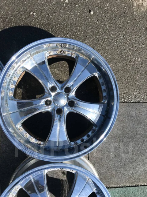 Mak Corsa. 8.5x20", 5x114.3, ET30, �� 70���. ����