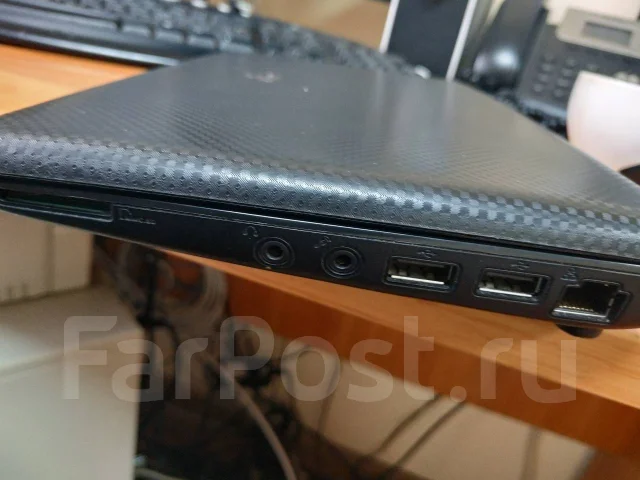 Asus Eee PC 1001HA. 10.1", 1,6����, ��� 2048 ��, ���� 160���, WiFi: 1, Bluetooth: 1, ����������� �� 1��. ����