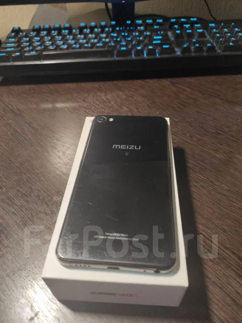 Meizu U20. �/�, ������, 3G, 4G LTE, Dual-SIM ����