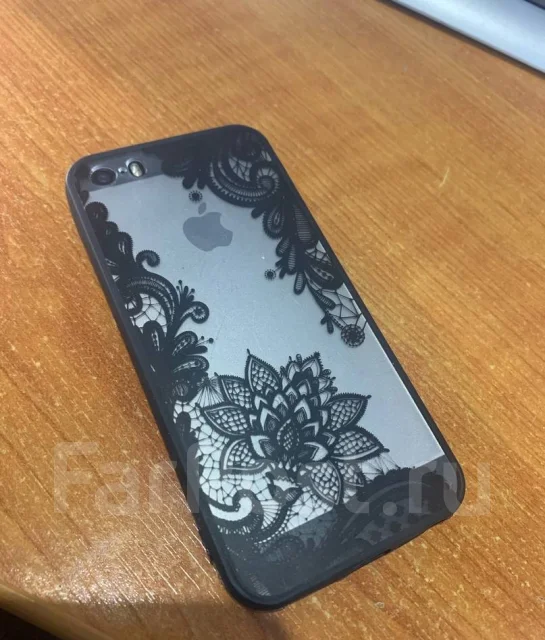 Apple iPhone 5s. �/�, ������, 3G, 4G LTE, ����������, NFC ����