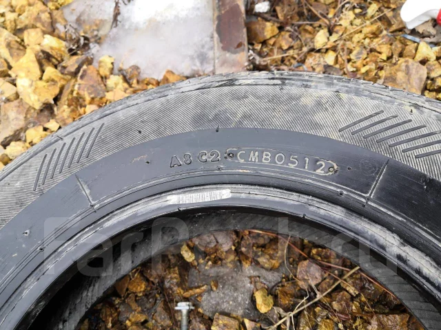 Bridgestone Sneaker. ������, 2012 ���, ����� ����