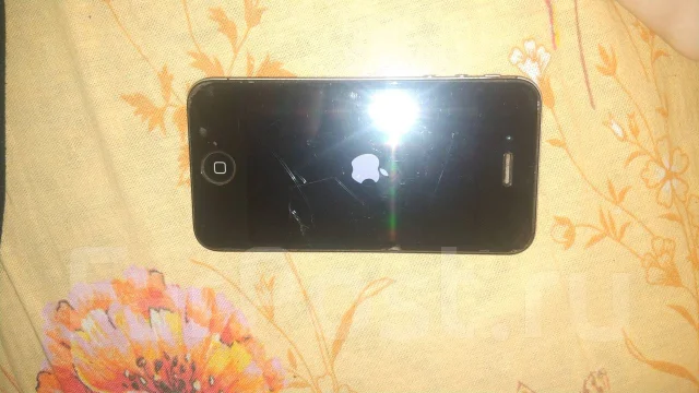 Apple iPhone 4s. �/�, ������ ����