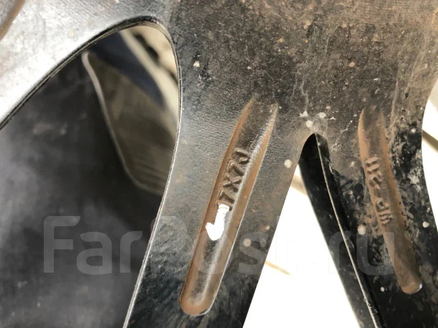 BADX Loxarny Parabola. 7.0x17", 4x100, ET53 ����