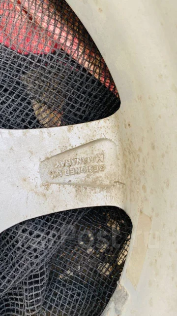 4 Racing. x18", 5x114.3 ����