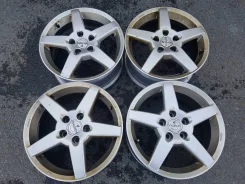Valbrem. 7.0x16", 5x114.3, ET42 ����