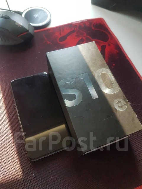 Samsung Galaxy S10e. �/� ����