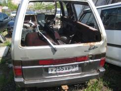 Nissan Vanette Largo ����