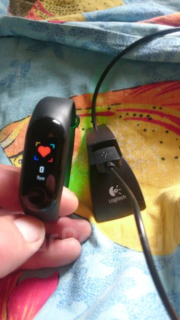 Xiaomi Mi Band 3. GPS, NFC, IP68 ����
