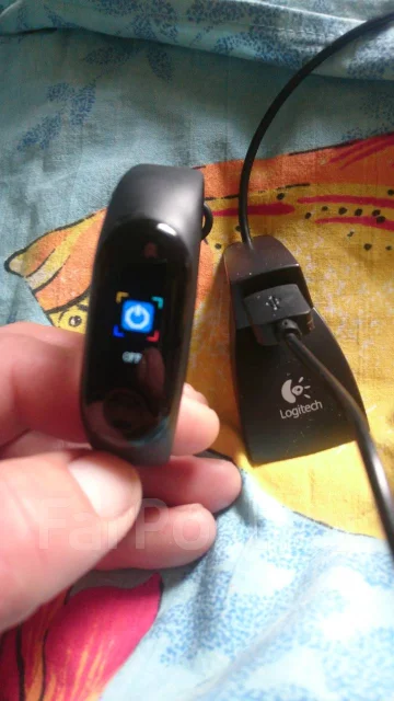 Xiaomi Mi Band 3. GPS, NFC, IP68 ����