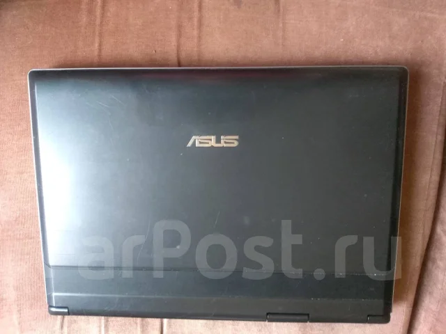 Asus X50SL. 15.6", 2,2����, ��� 2048 ��, ���� 250���, WiFi: 1, Bluetooth: 1, ����������� �� 1��. ����