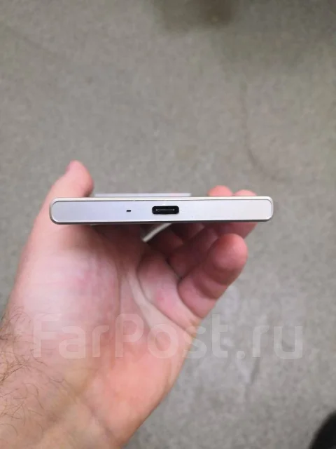 Sony Xperia XZ. �/�, �������, 3G, 4G LTE, Dual-SIM, ����������, ���������, NFC ����