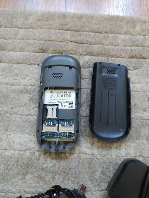 Fly DS103. �/�, ������, 3G, Dual-SIM, ��������� ����