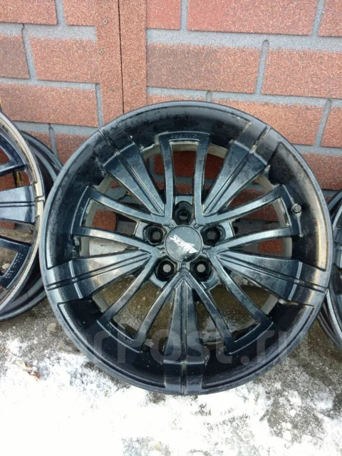 Alutec B. 8.0x18", 5x108 ����