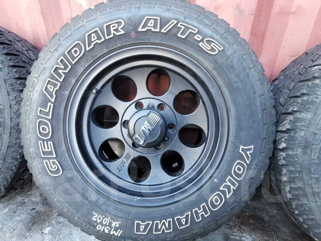 Mickey Thompson Classic III Black. 8.0x16", 6x139.7, ET0 ����