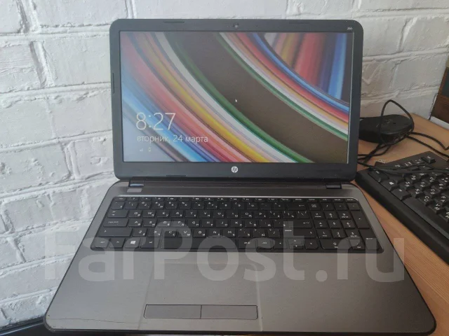 HP 250. 15.6", 2,2����, ��� 4 ��, ���� 500���, WiFi: 1, Bluetooth: 1, ����������� �� 3��. ����