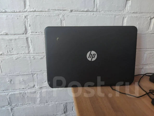 HP 250. 15.6", 2,2����, ��� 4 ��, ���� 500���, WiFi: 1, Bluetooth: 1, ����������� �� 3��. ����
