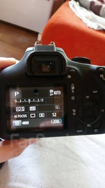 Canon EOS 4000D Kit ����