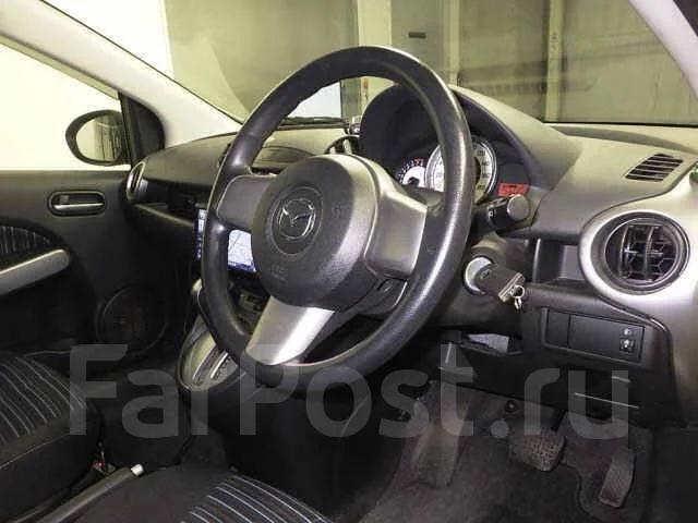 Mazda Demio. ��������, ��������, 1.3, ������, �/�, ��� ���. ��� ����� �� ������������ ����