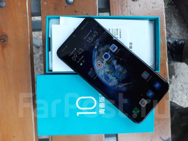 Honor 10 lite. �����, ������, 4G LTE, NFC ����