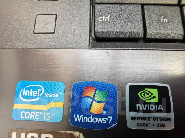Asus N73SV. 17.3", 2,3����, ��� 4 ��, ���� 1 000���, WiFi: 1, Bluetooth: 1 ����