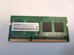 SO-DIMM DDR3L.