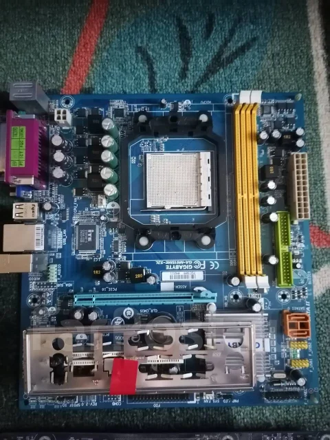 AMD ����
