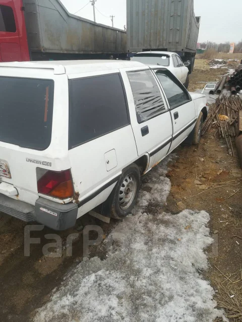 Mitsubishi Lancer. ��������, ��������, 1.5 (1��.�.), ������, 200 000����. �� ����