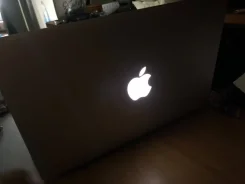 Apple MacBook Air 11 2013 Mid. ��� 8 ��, WiFi, Bluetooth, ����������� �� 6��. ����