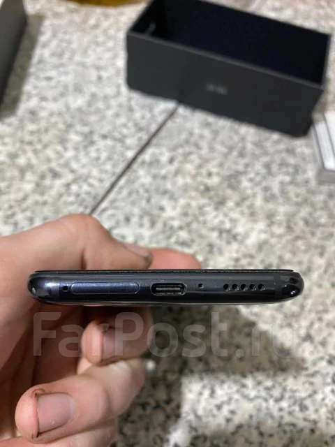 Xiaomi Mi 9T. �/�, ������, 3G, 4G LTE, Dual-SIM, NFC ����