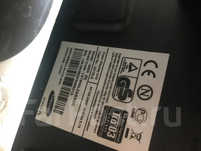Samsung. 19" ����