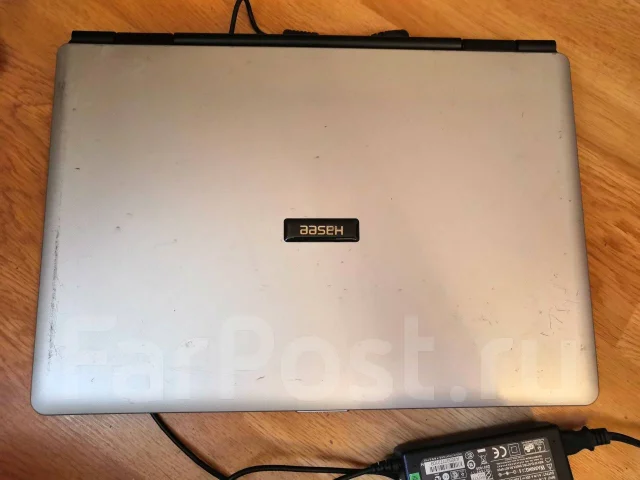 Hasee. WiFi: 1, Bluetooth: 1 ����