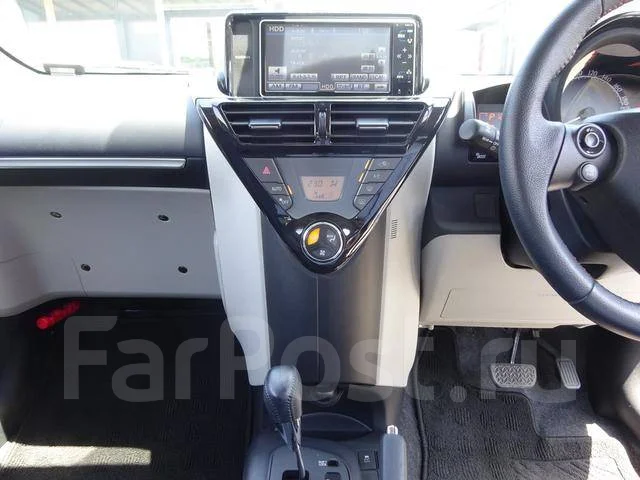 Toyota iQ. �������, ��������, 1.0 (60��.�.), ������, 42 000����. ��, �/�. ��� ����� �� ������������ ����