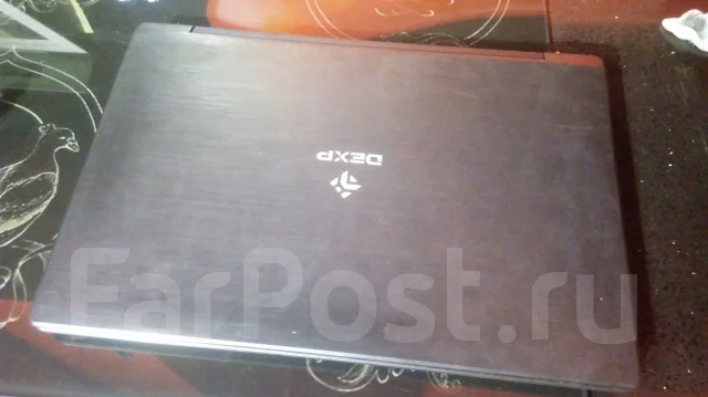 DEXP Aquilon O107. 15.6", 2,6����, ��� 4 ��, ���� 120���, WiFi: 1, Bluetooth: 1, ����������� �� 2��. ����