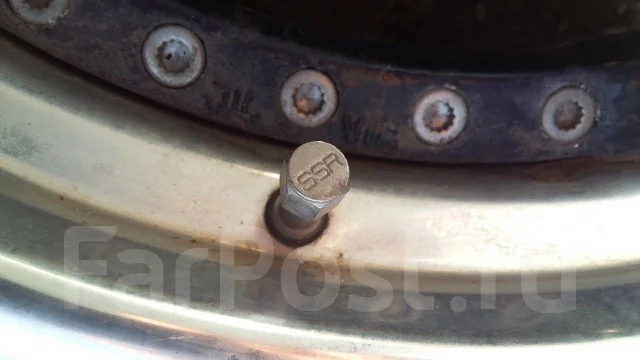 SSR Professor SP1R. 8.0x17", 4x114.3, ET37 ����