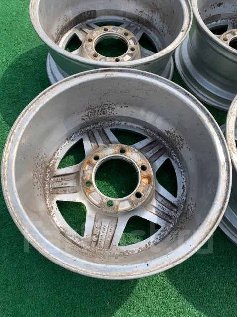 Epsilon Mesh. 7.0x16", 6x139.7, ET25 ����